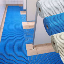Floor mats for swimming pools, showers, changing rooms