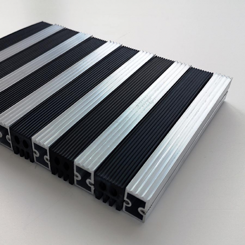 Aluminium matting Entrance matting on aluminium structure - 0 - full-25-scrape